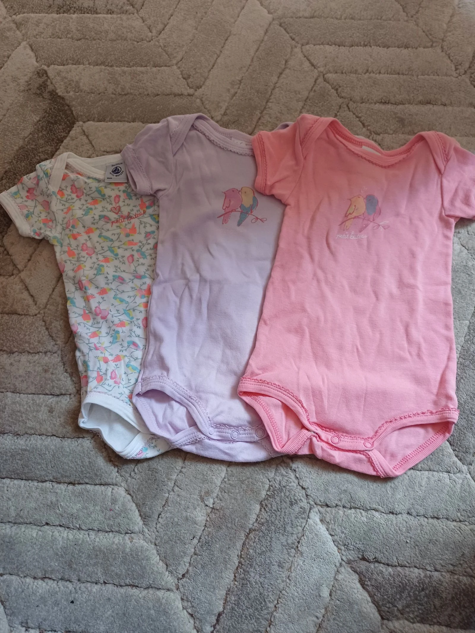 Lot de 3 bodies d été 